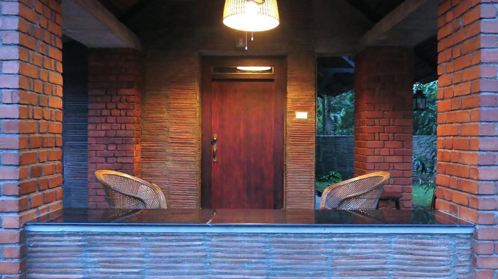 Clayfingers Art Cottage Thrissur Phòng bức ảnh